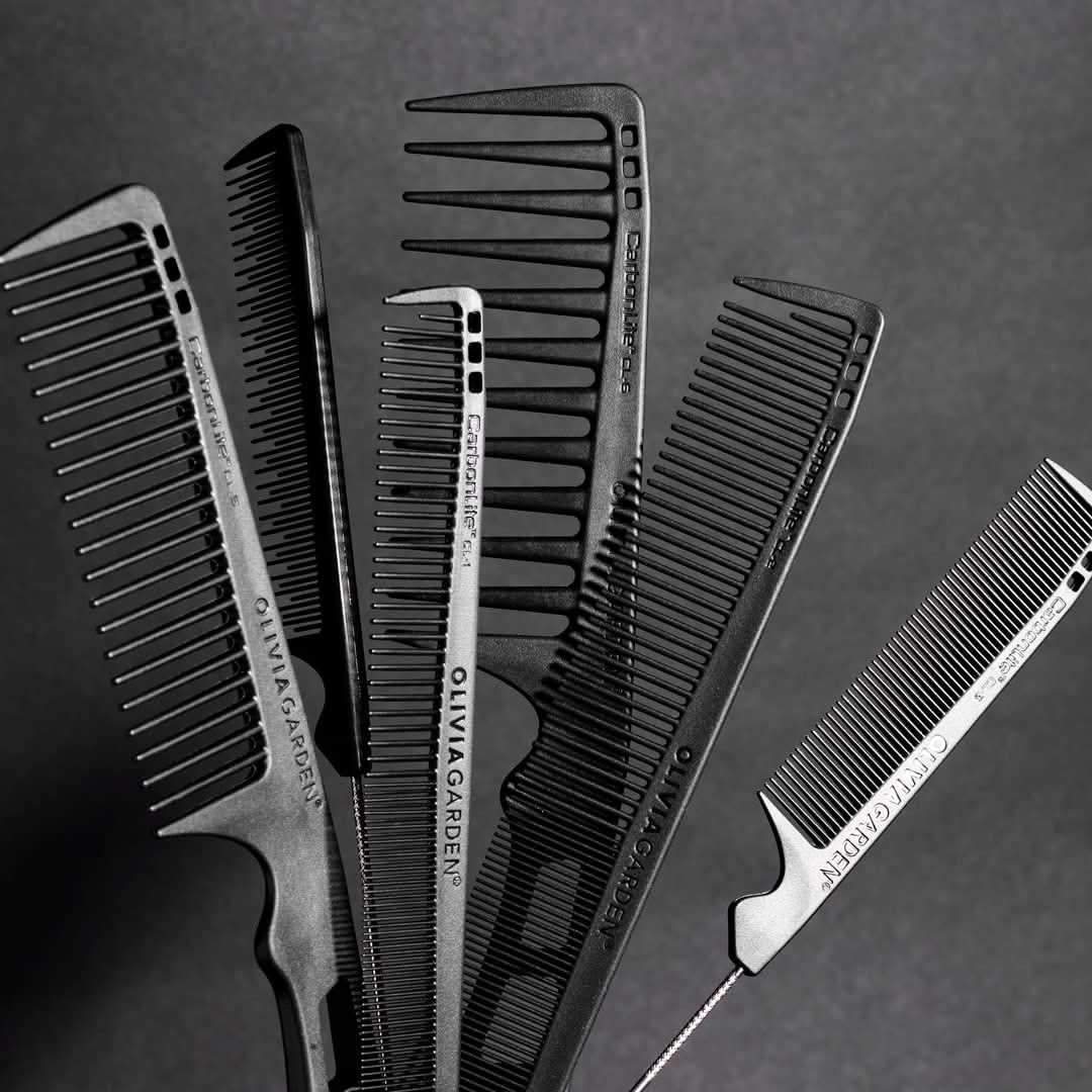 Olivia Garden CarbonLite Comb - CL-6 (Wide Tooth w/ Handle)