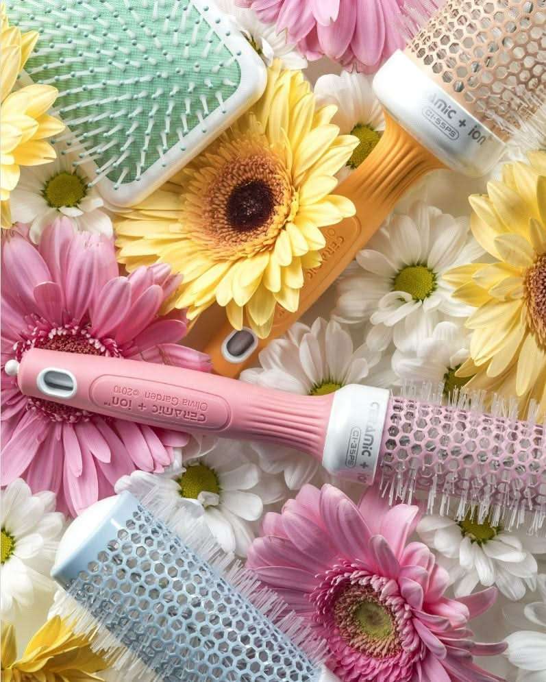 Olivia Garden Ceramic Ion Thermal Round Hairbrush - Ci 15 - 1/2 Inch