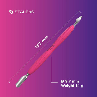 Staleks Manicure pusher Gummy with silicone handle UNIQ 10 TYPE 3 – Stainless Steel – Professional Cuticle Tool (rounded narrow pusher and cleaner)