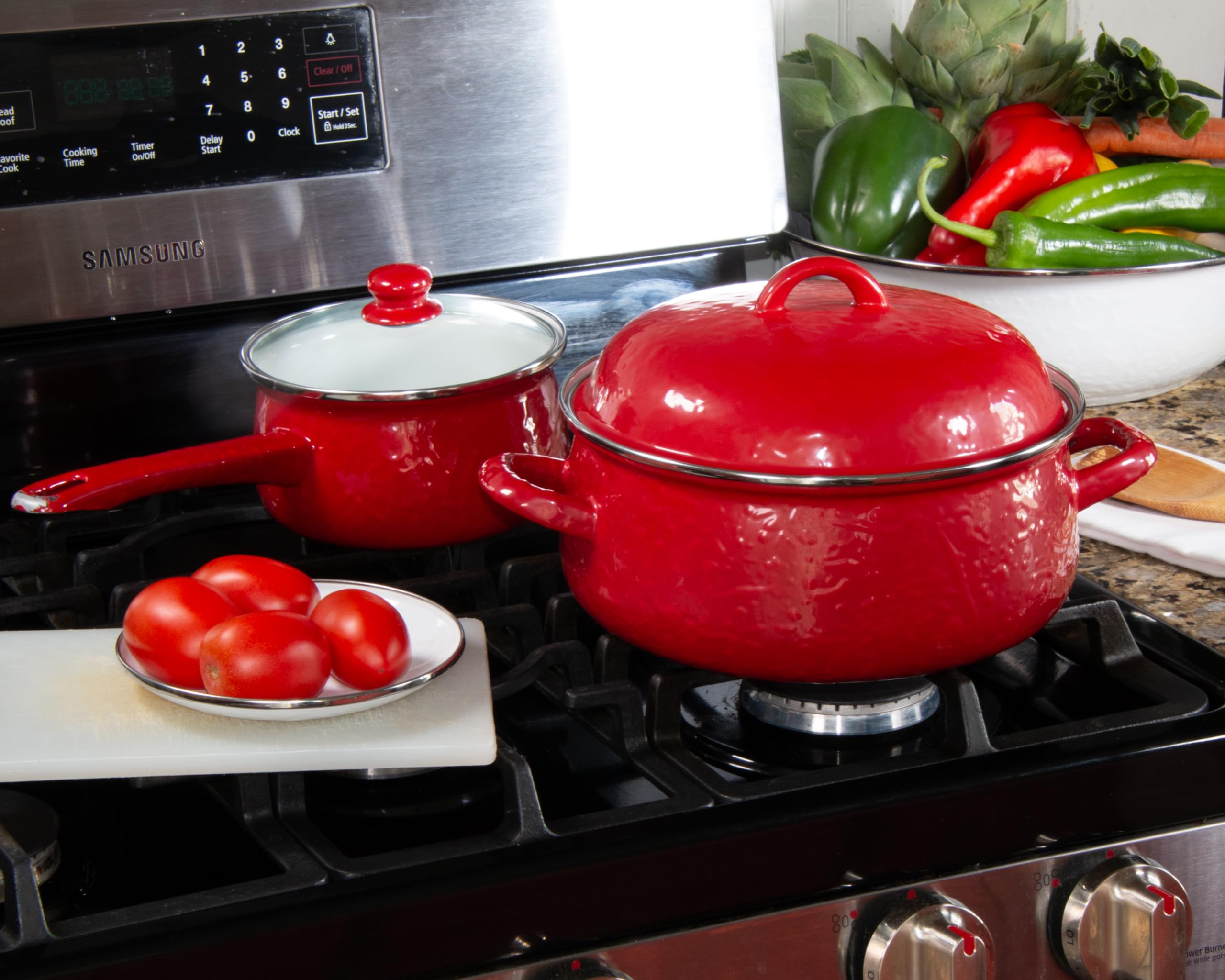 Golden Rabbit Enamelware - 4qt Dutch Oven