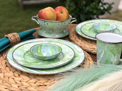 Golden Rabbit Enamelware Set of 3 Nesting Bowls